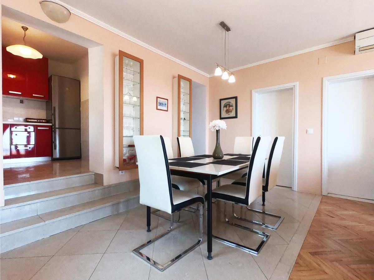 מליני Apartments La Perla מראה חיצוני תמונה